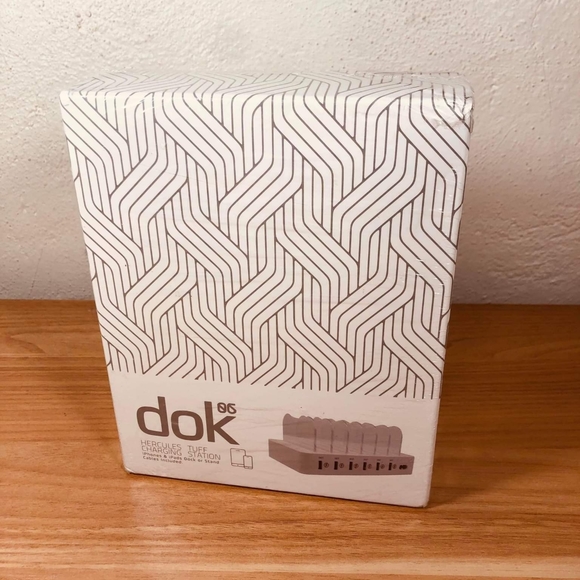 Hercules Tuff Charging Dock For Multiple Devices - Picture 2 of 5